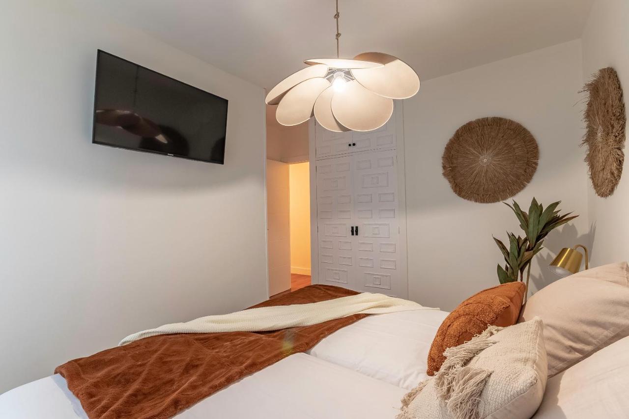 New! Lovely 4-Bedroom Loft In Більбао Екстер'єр фото